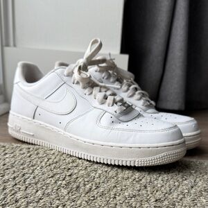 Nike Mens Air Force 1s
